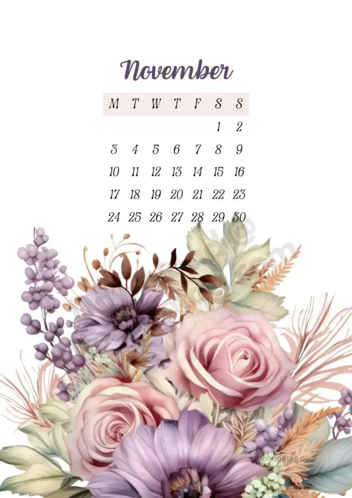 A luxurious bouquet of mauve roses and seasonal berries accentuating the November calendar. ©affectiontag.com